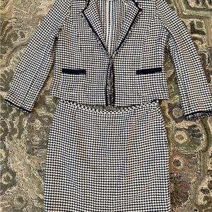 Tahari Blue & White Skirt Suit Blazer Jacket, 14 16 XL